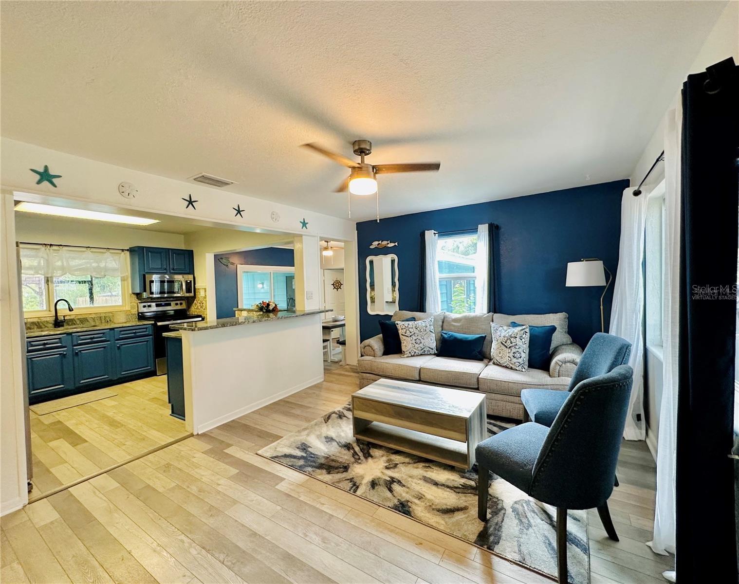 732 RIVERSIDE DR, TARPON SPRINGS, FL, 34689