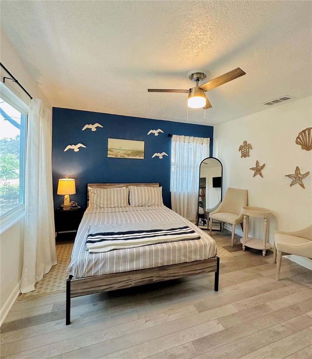732 RIVERSIDE DR, TARPON SPRINGS, FL, 34689