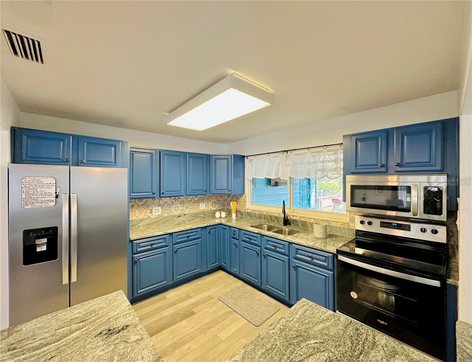 732 RIVERSIDE DR, TARPON SPRINGS, FL, 34689