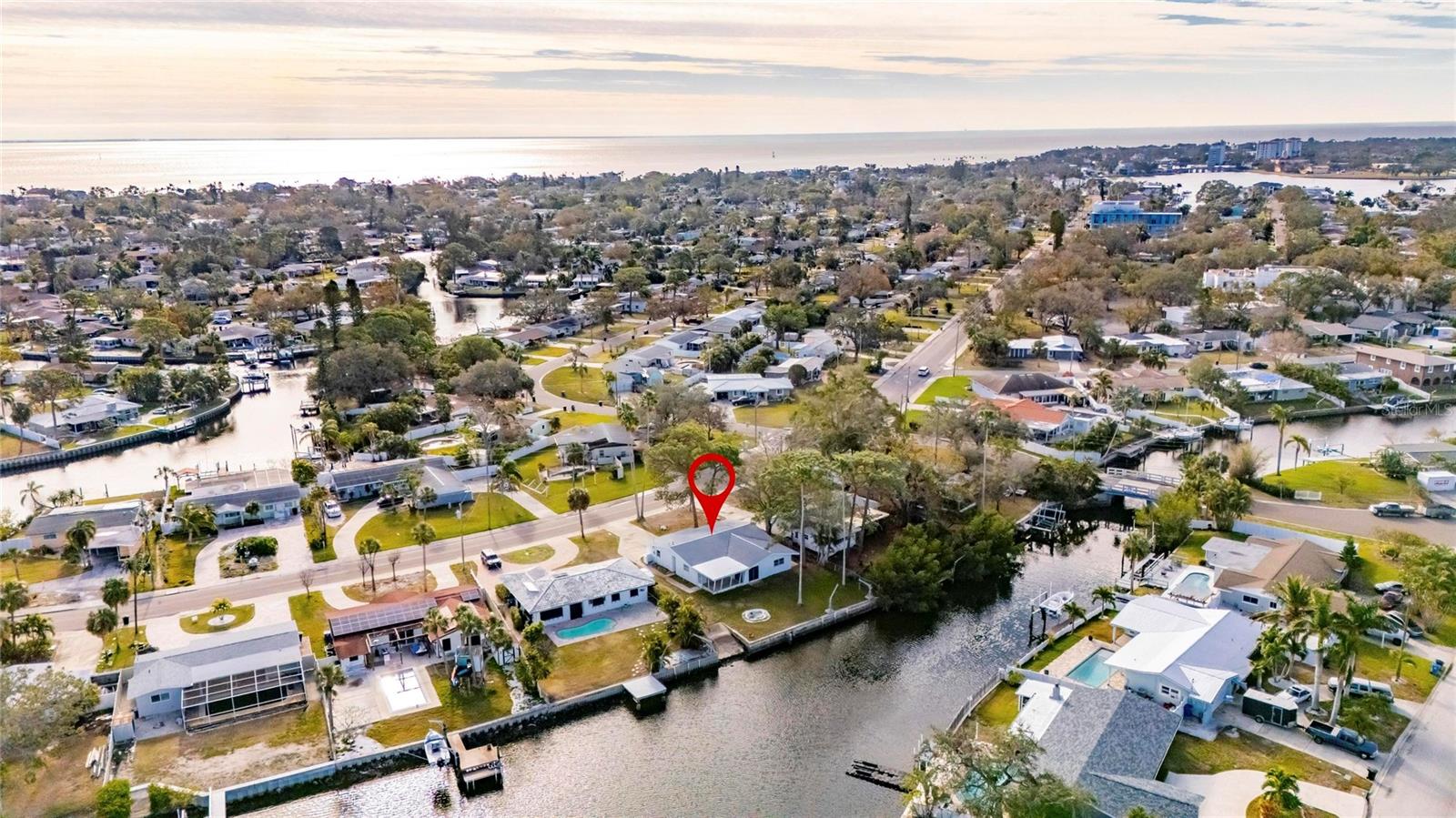4730 SHORE ACRES BLVD NE, ST PETERSBURG, FL, 33703