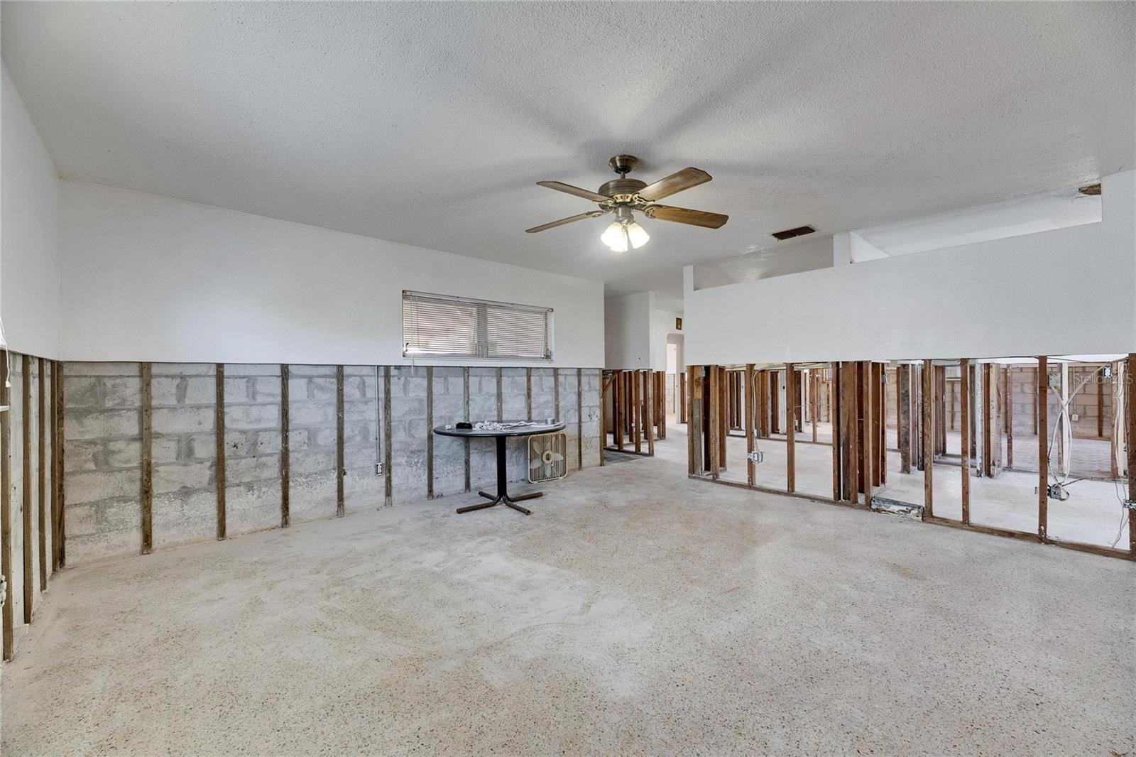 4730 SHORE ACRES BLVD NE, ST PETERSBURG, FL, 33703