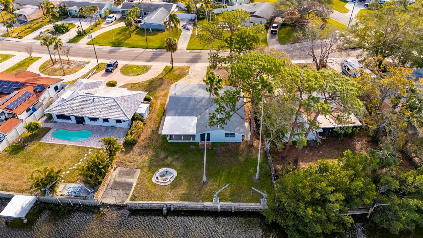4730 SHORE ACRES BLVD NE, ST PETERSBURG, FL, 33703