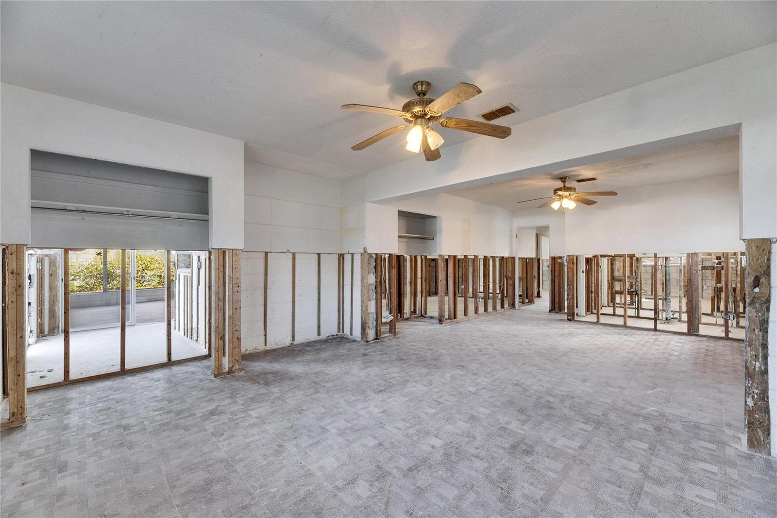 4730 SHORE ACRES BLVD NE, ST PETERSBURG, FL, 33703