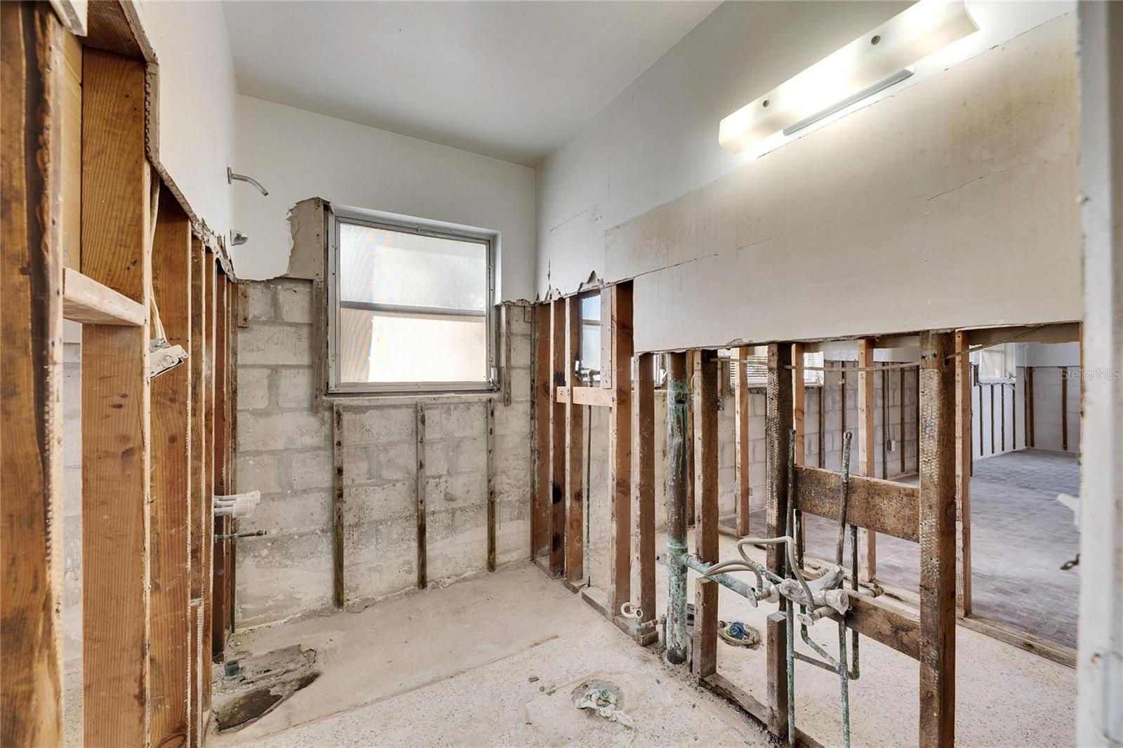 4730 SHORE ACRES BLVD NE, ST PETERSBURG, FL, 33703