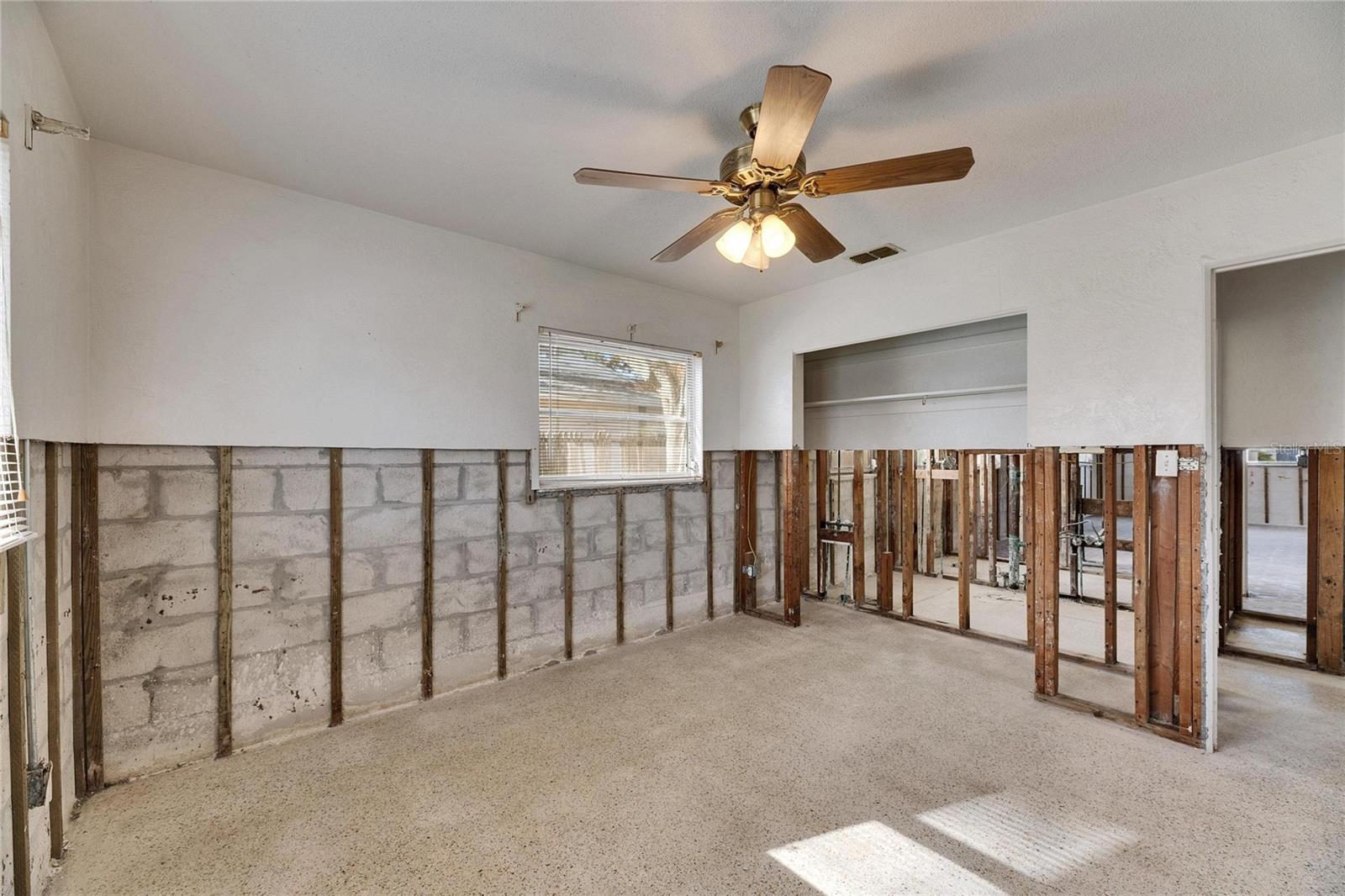 4730 SHORE ACRES BLVD NE, ST PETERSBURG, FL, 33703