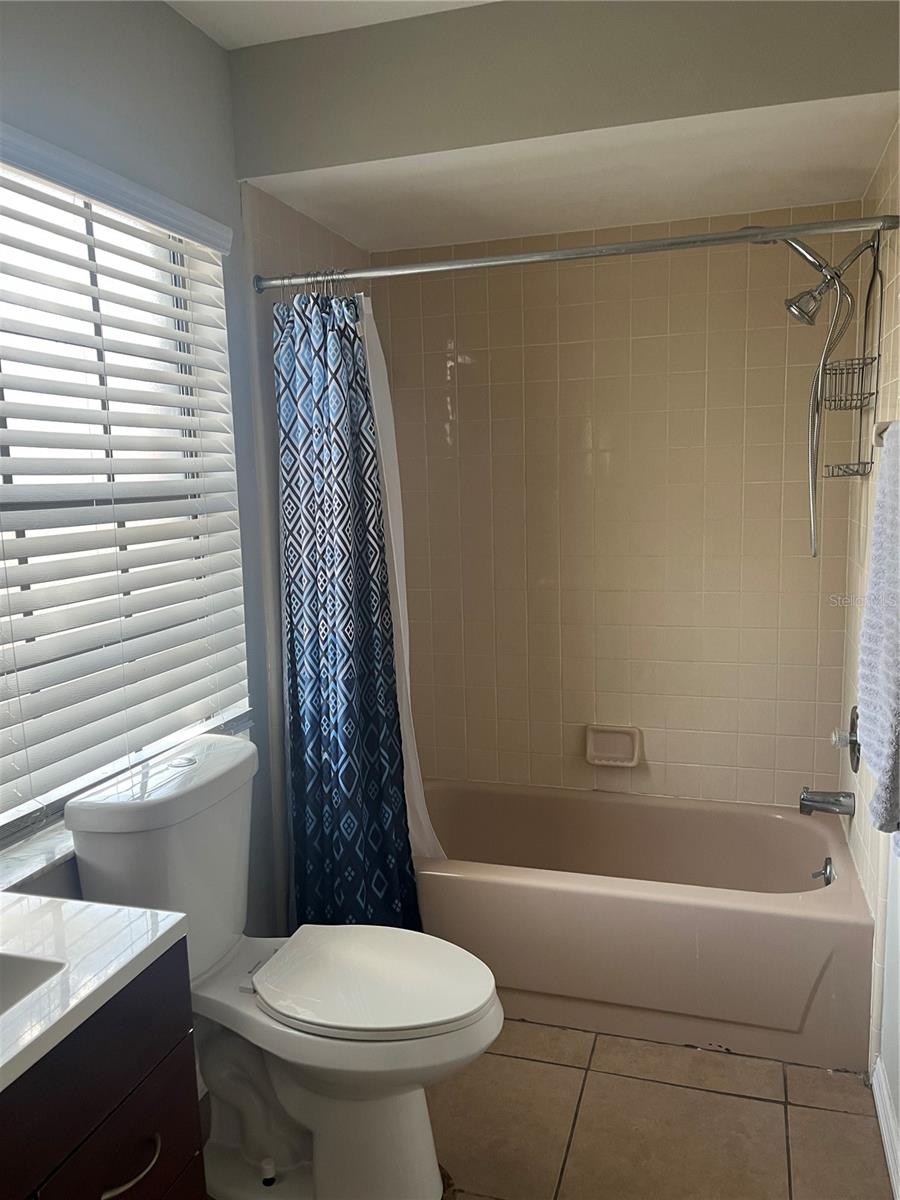 136 PINEWOOD CIR, KISSIMMEE, FL, 34743