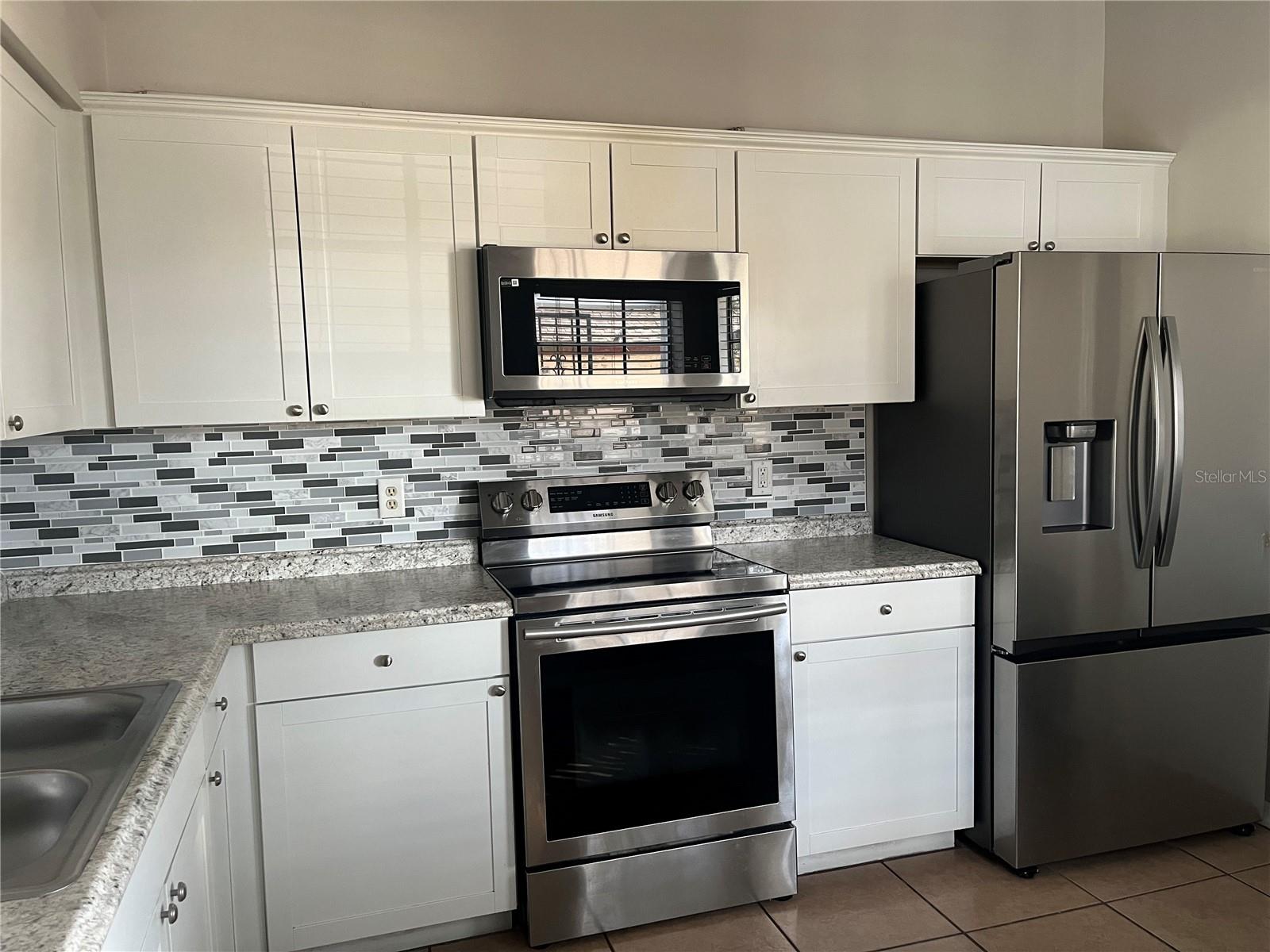 136 PINEWOOD CIR, KISSIMMEE, FL, 34743
