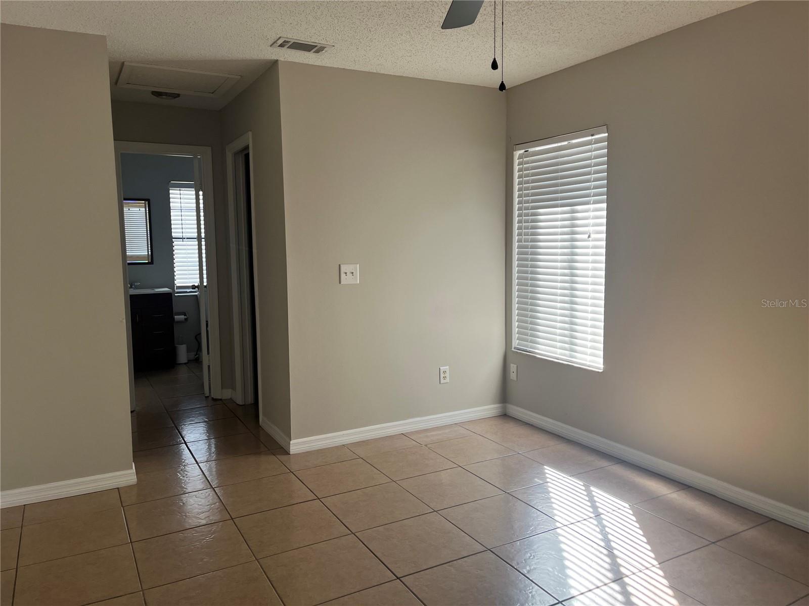 136 PINEWOOD CIR, KISSIMMEE, FL, 34743