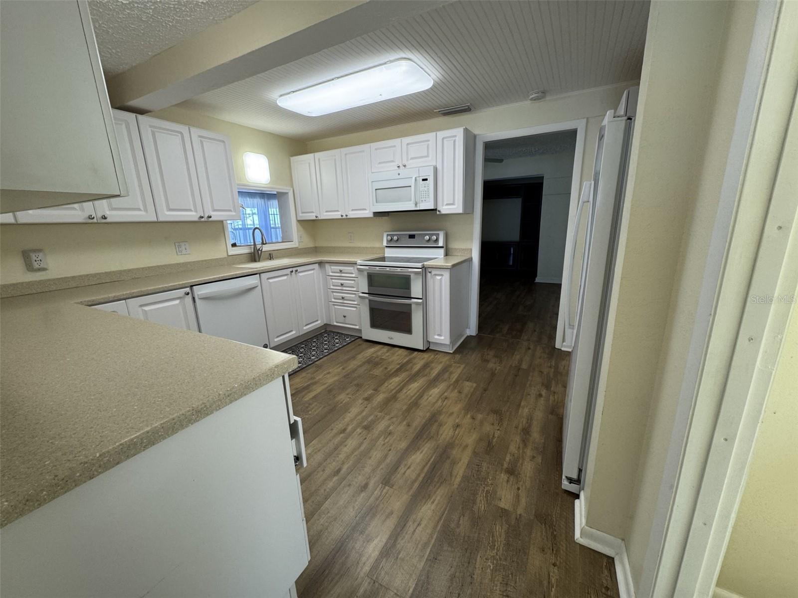 922 S LAKE REEDY BLVD, FROSTPROOF, FL, 33843