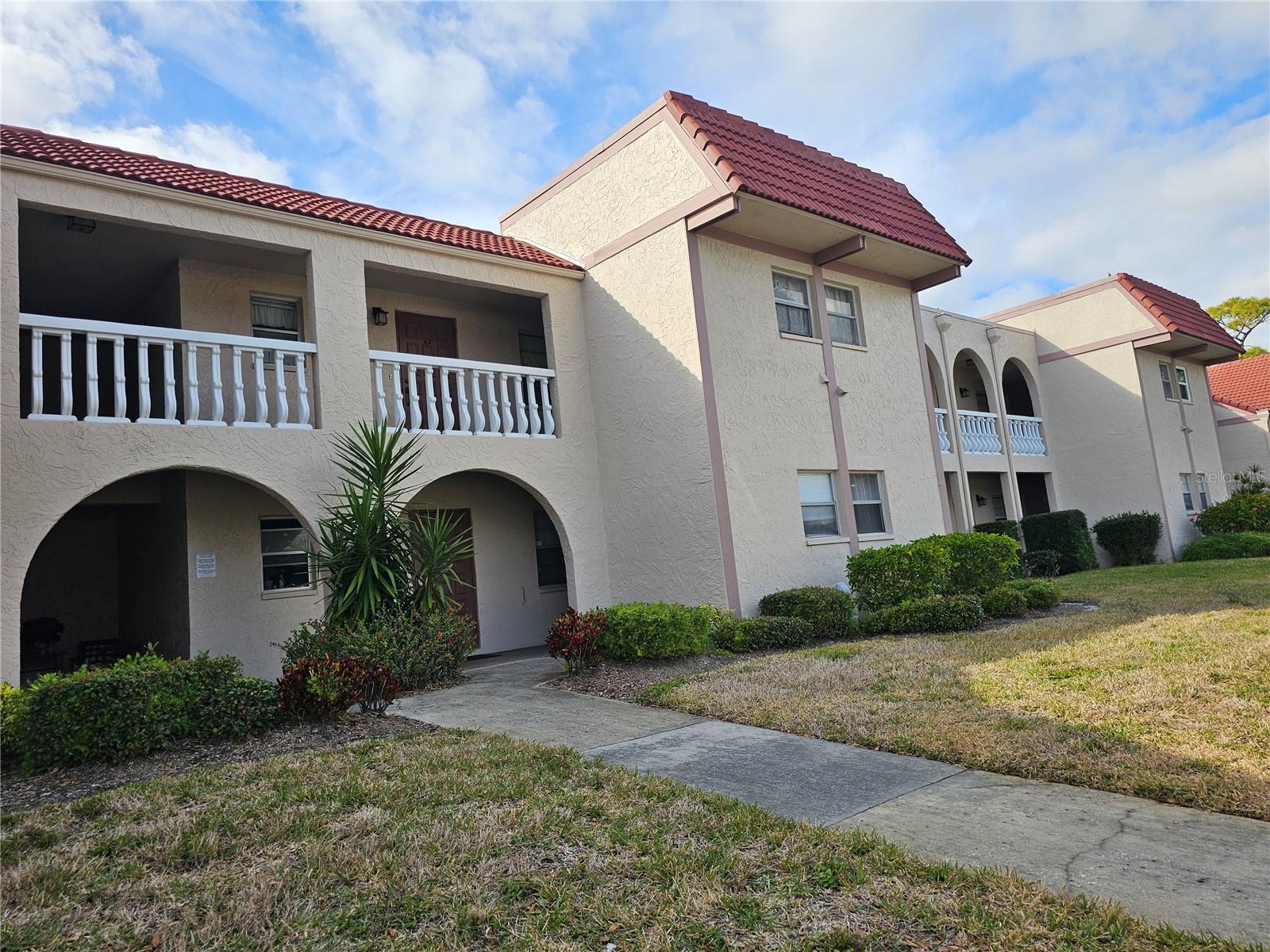 9700 STARKEY RD #114, SEMINOLE, FL, 33777