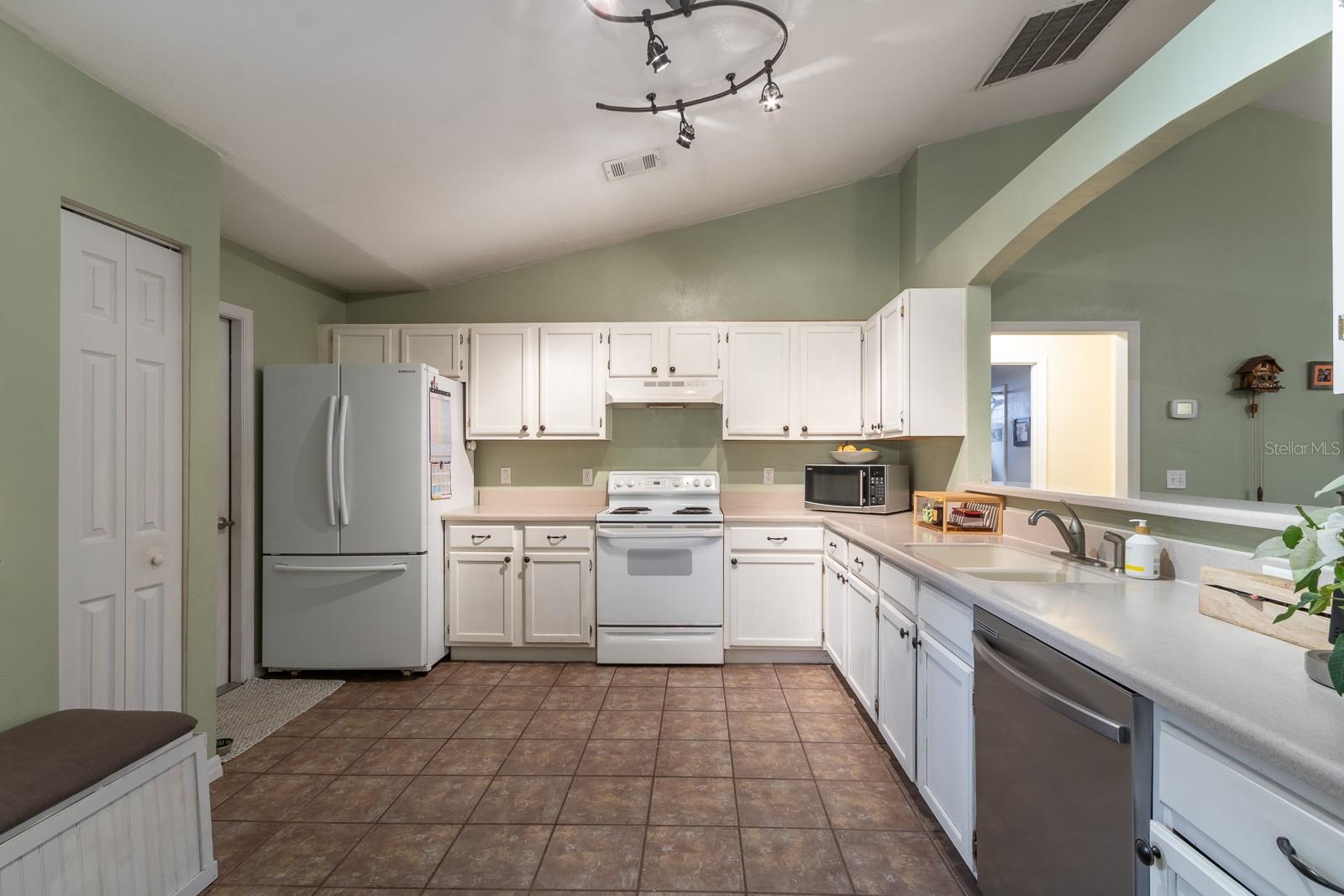 8620 SW 61ST PL, GAINESVILLE, FL, 32608