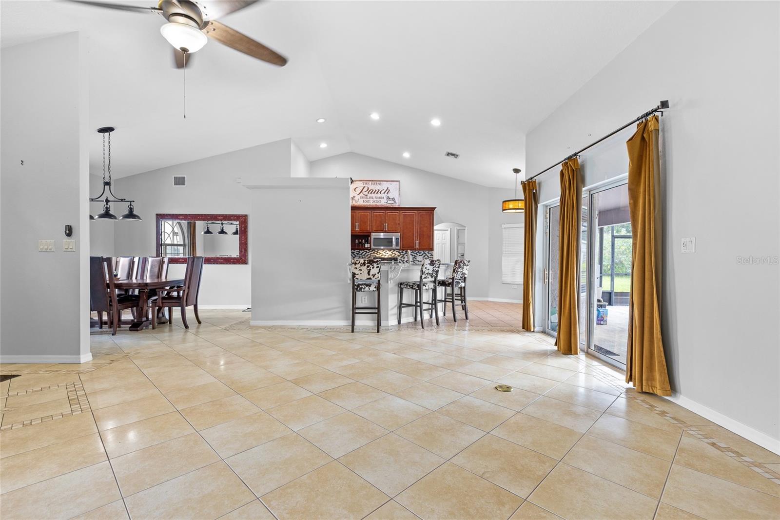 17901 CORALWOOD LN, GROVELAND, FL, 34736