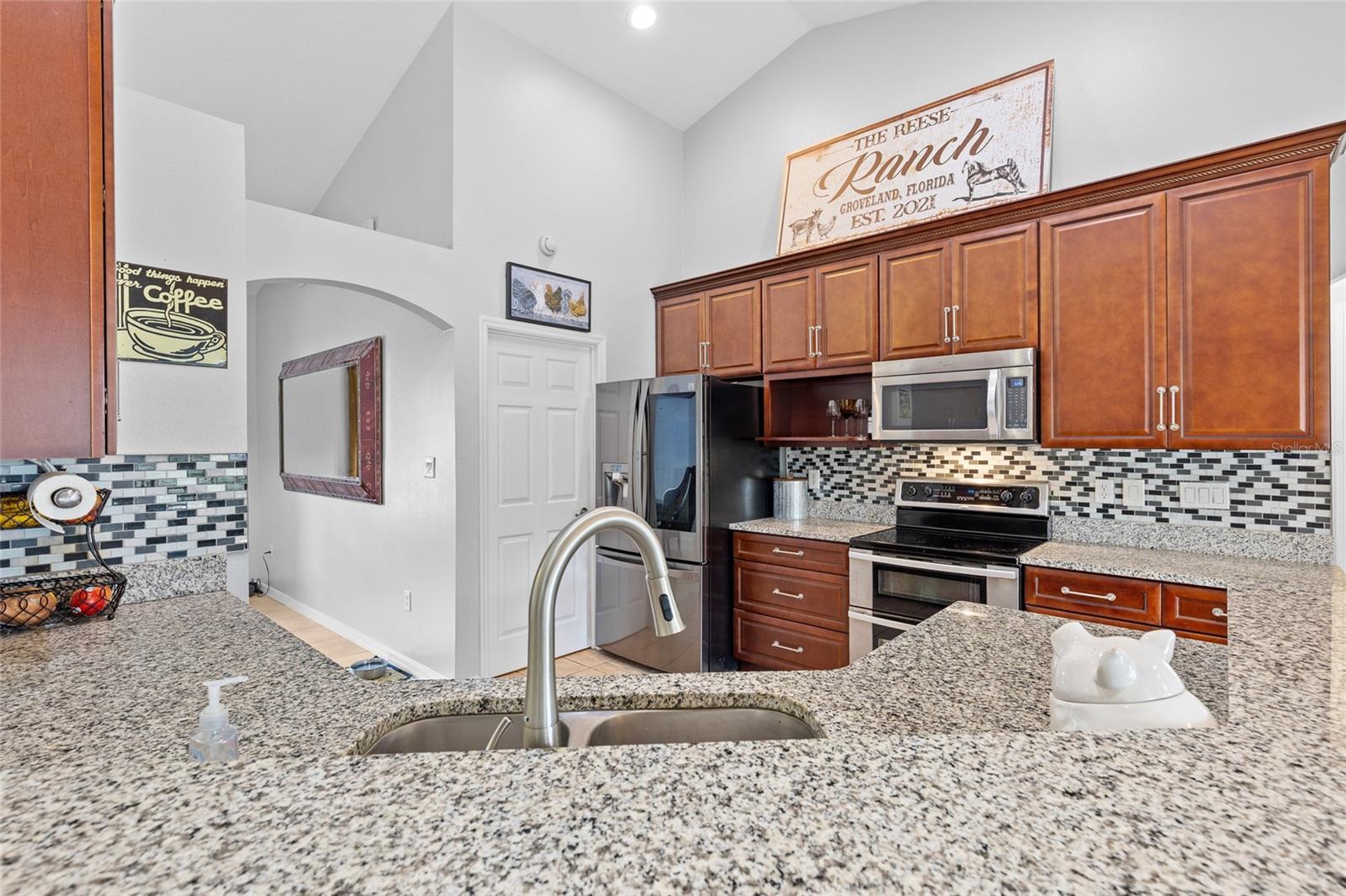 17901 CORALWOOD LN, GROVELAND, FL, 34736