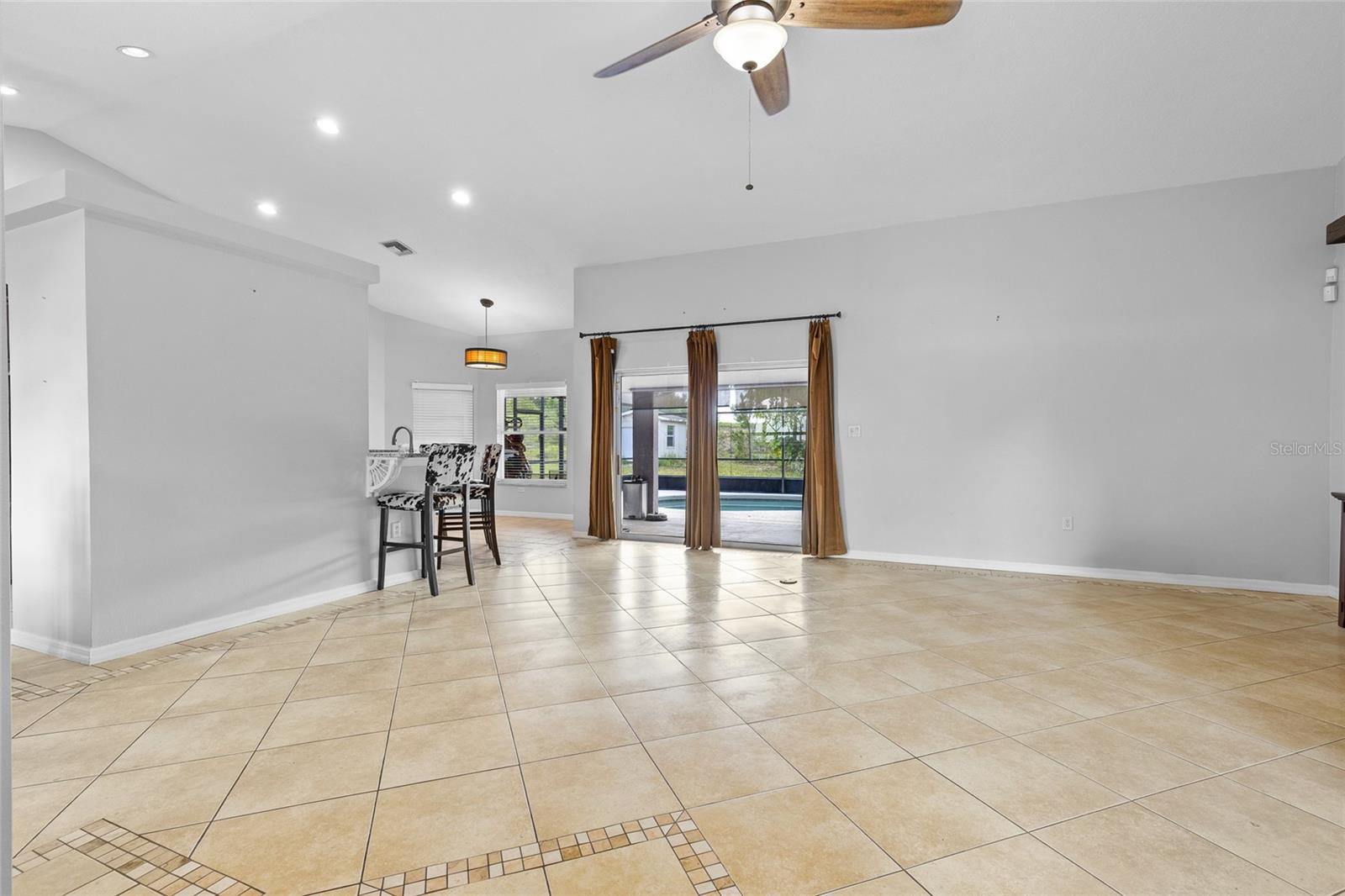 17901 CORALWOOD LN, GROVELAND, FL, 34736