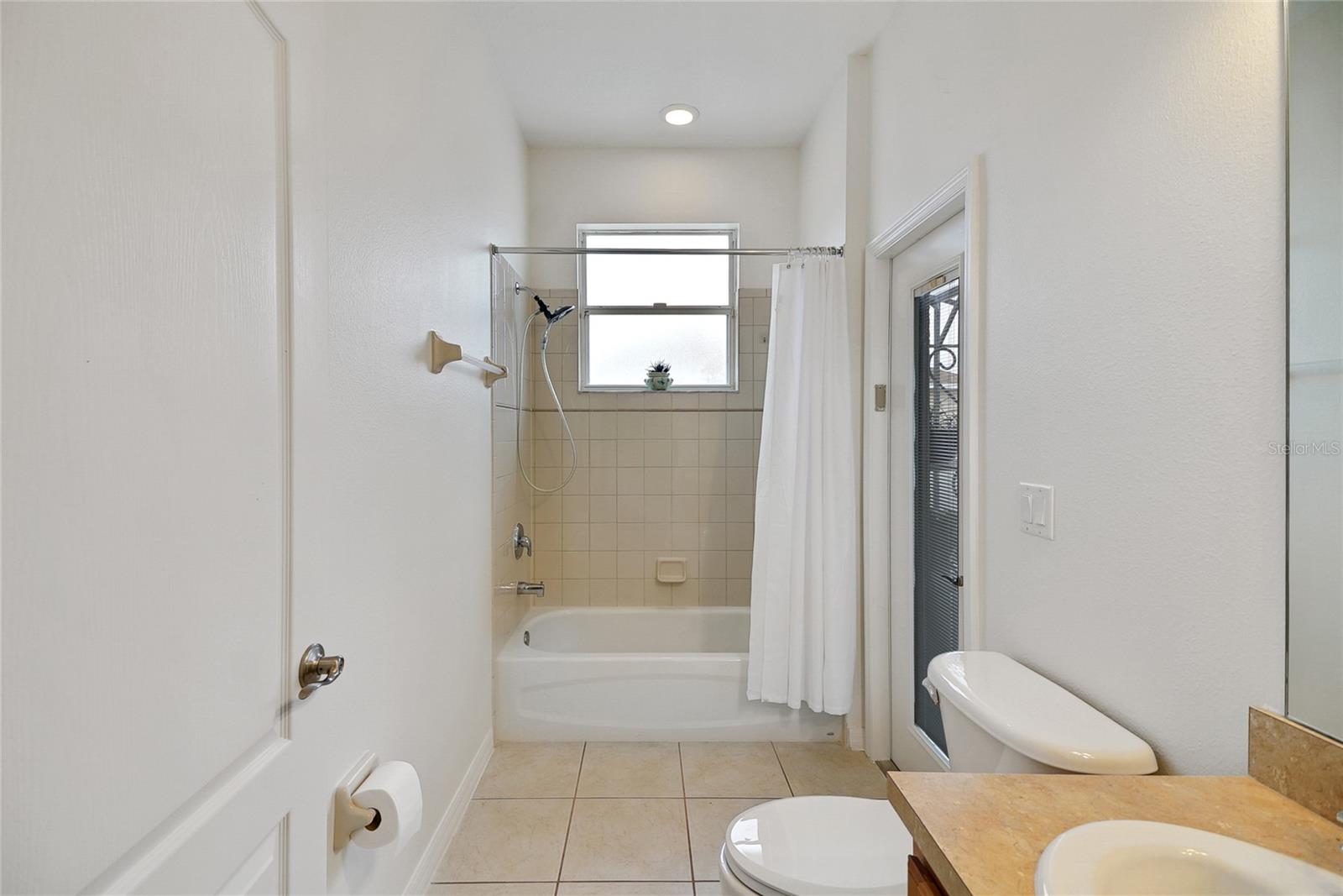 2720 SAVANNAH DR, LEESBURG, FL, 34748