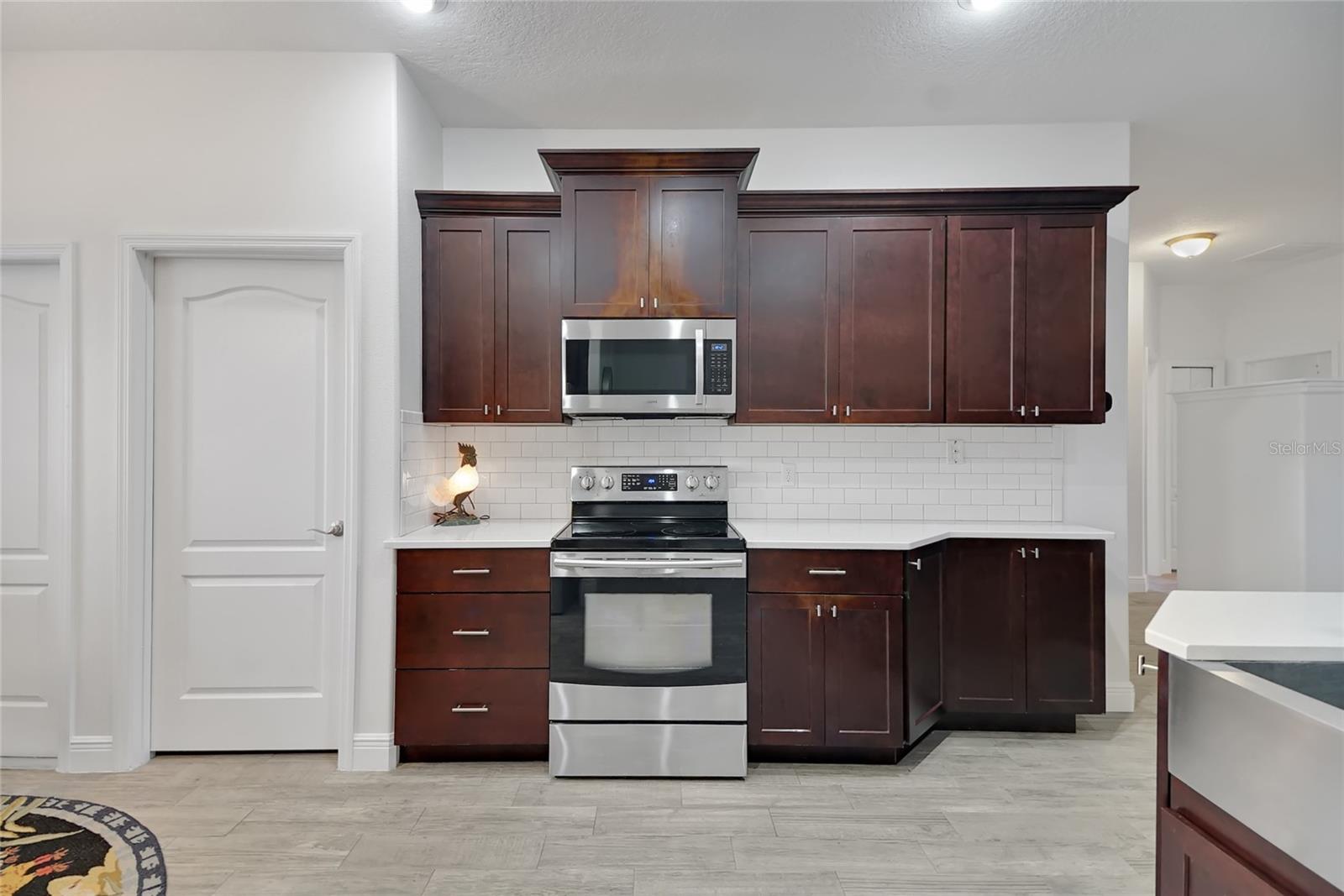 2720 SAVANNAH DR, LEESBURG, FL, 34748