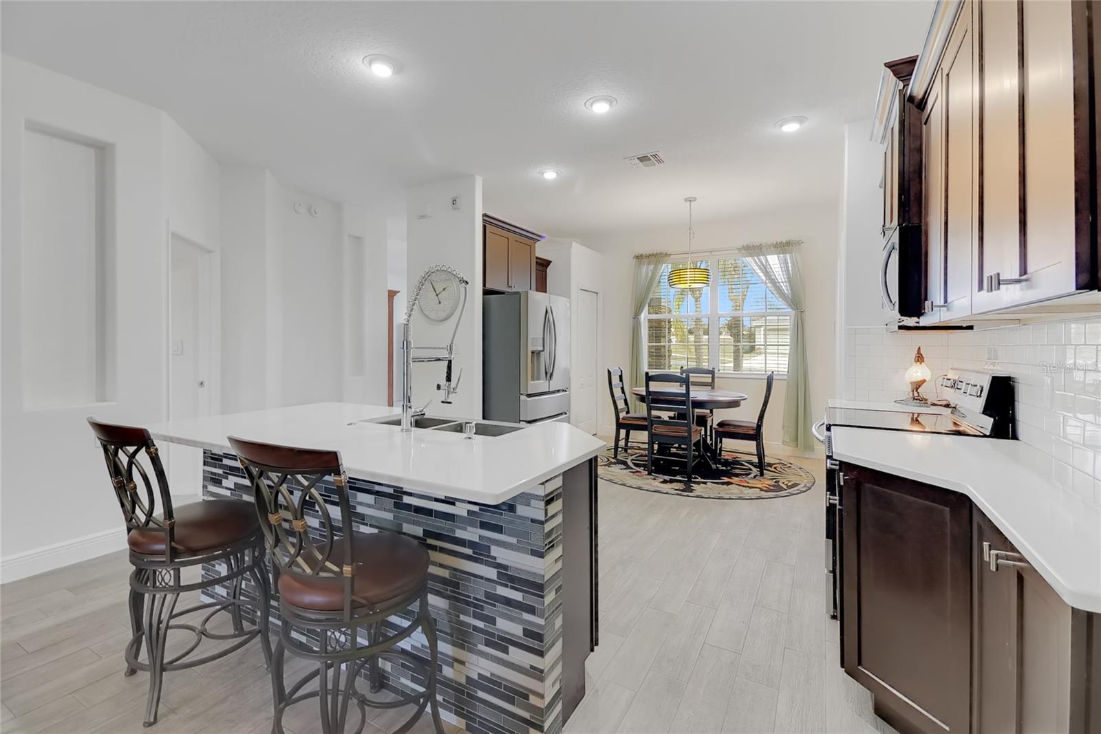 2720 SAVANNAH DR, LEESBURG, FL, 34748