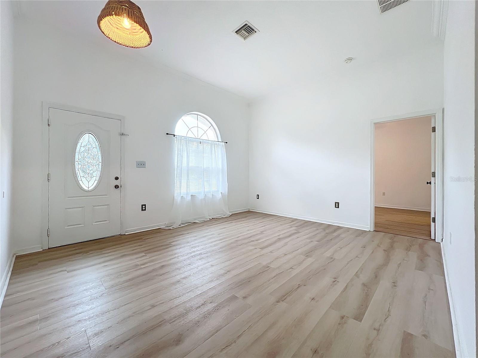 318 HAYMAN ST, ALTAMONTE SPRINGS, FL, 32701