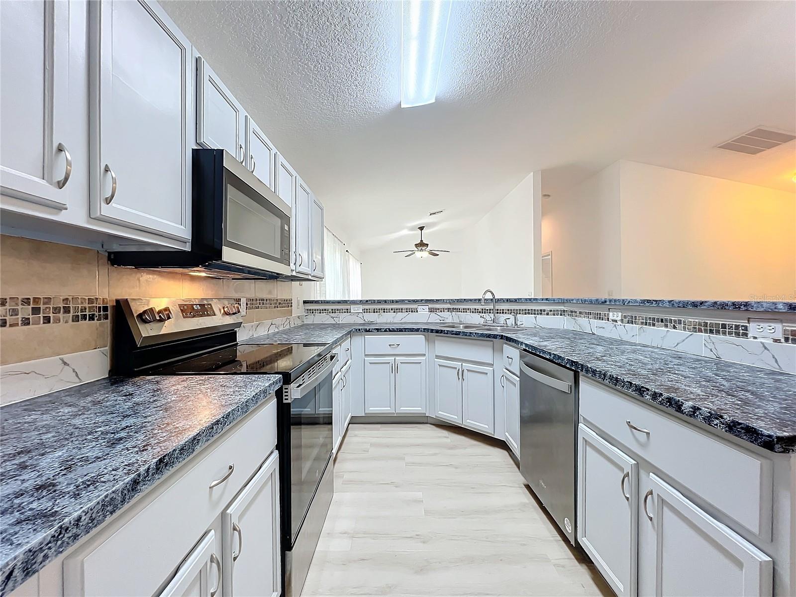 318 HAYMAN ST, ALTAMONTE SPRINGS, FL, 32701