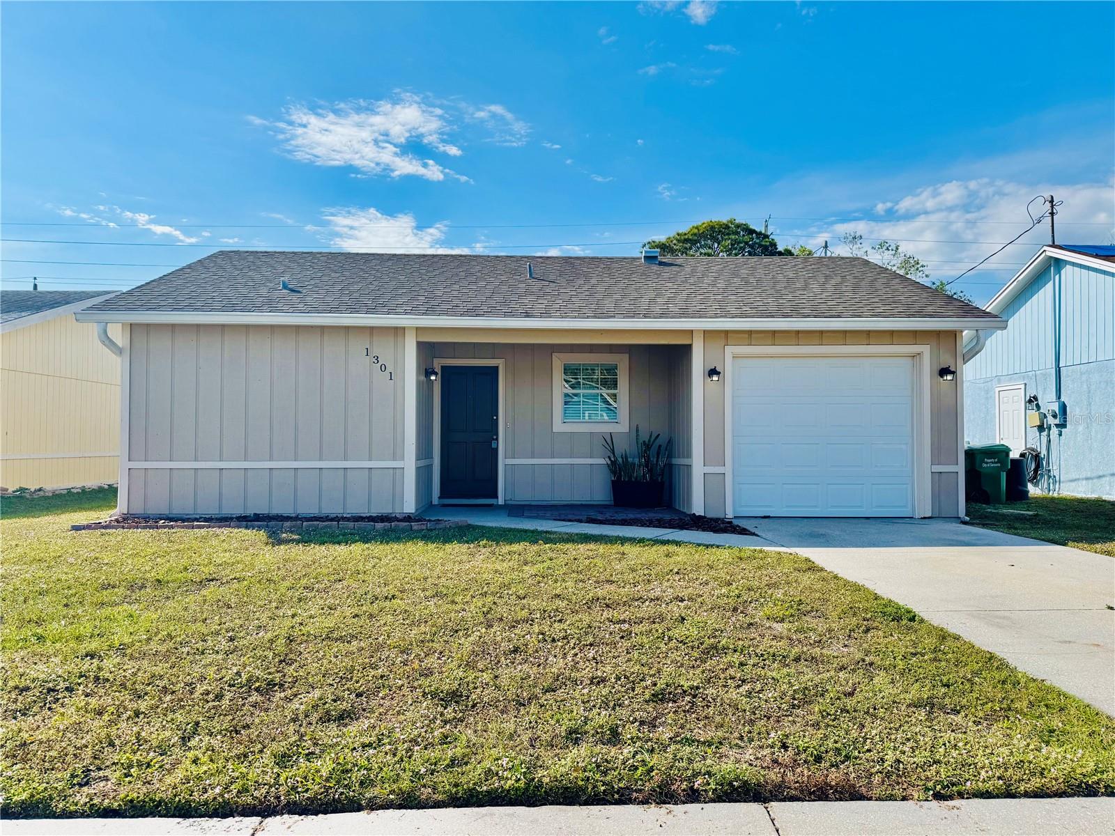 1301 N CONRAD AVE, SARASOTA, FL, 34237