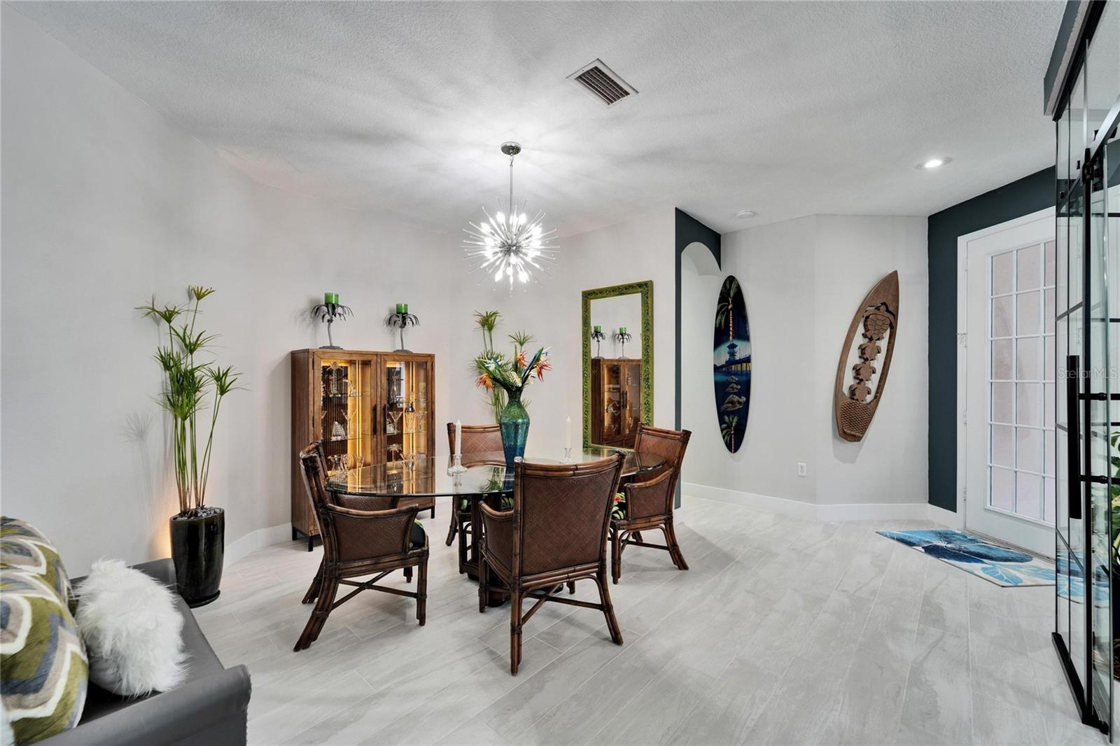 204 LATITUDE PL, APOLLO BEACH, FL, 33572