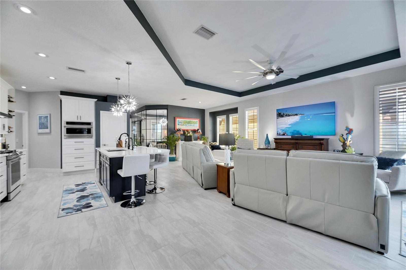 204 LATITUDE PL, APOLLO BEACH, FL, 33572