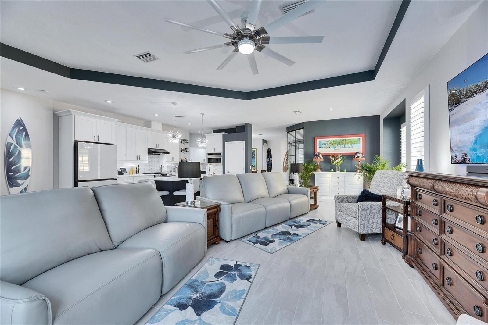 204 LATITUDE PL, APOLLO BEACH, FL, 33572