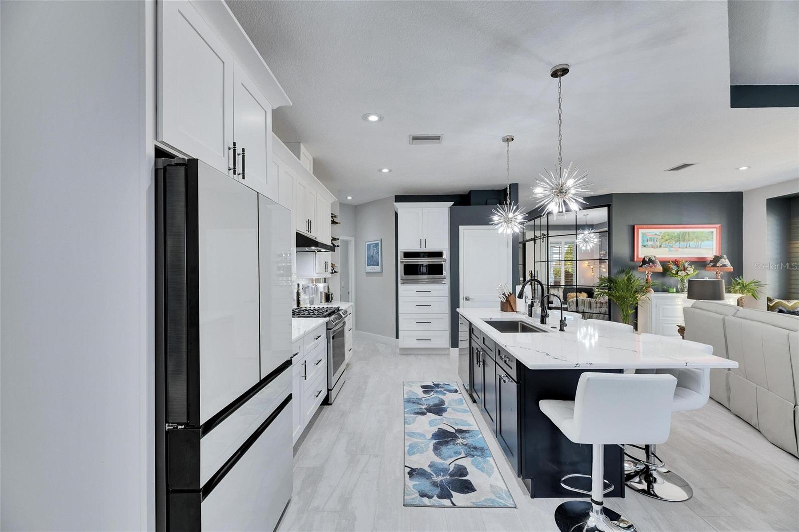 204 LATITUDE PL, APOLLO BEACH, FL, 33572