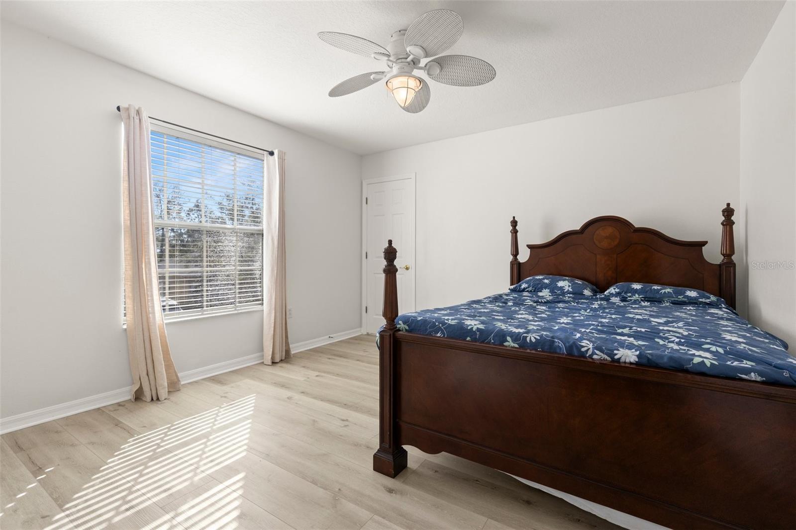 8919 N RIVER RD, TAMPA, FL, 33635