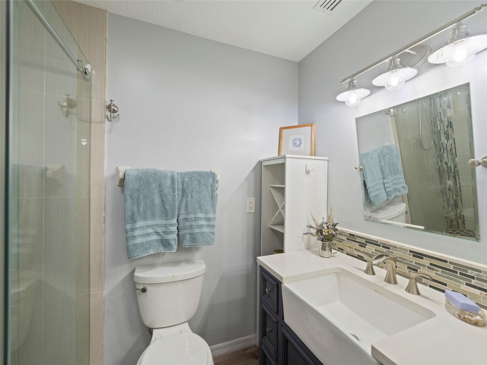 2022 HAWKHURST CIR, SUN CITY CENTER, FL, 33573