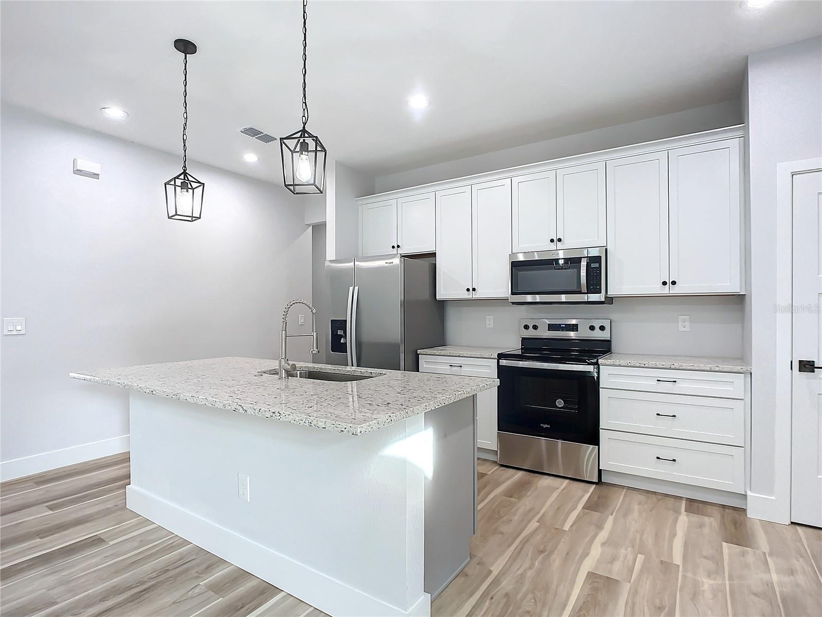 413 RUBY AVE, DELAND, FL, 32724