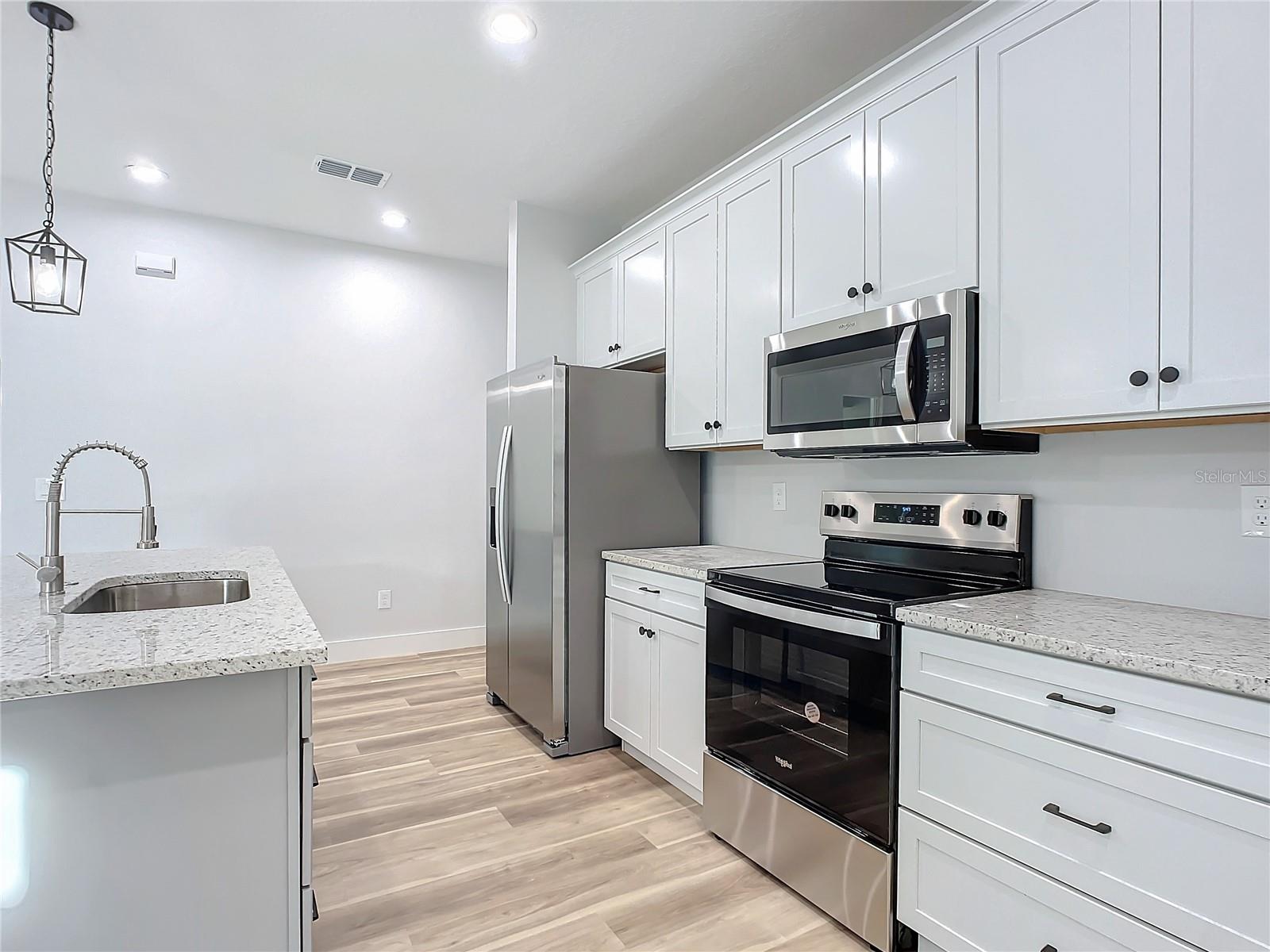 413 RUBY AVE, DELAND, FL, 32724