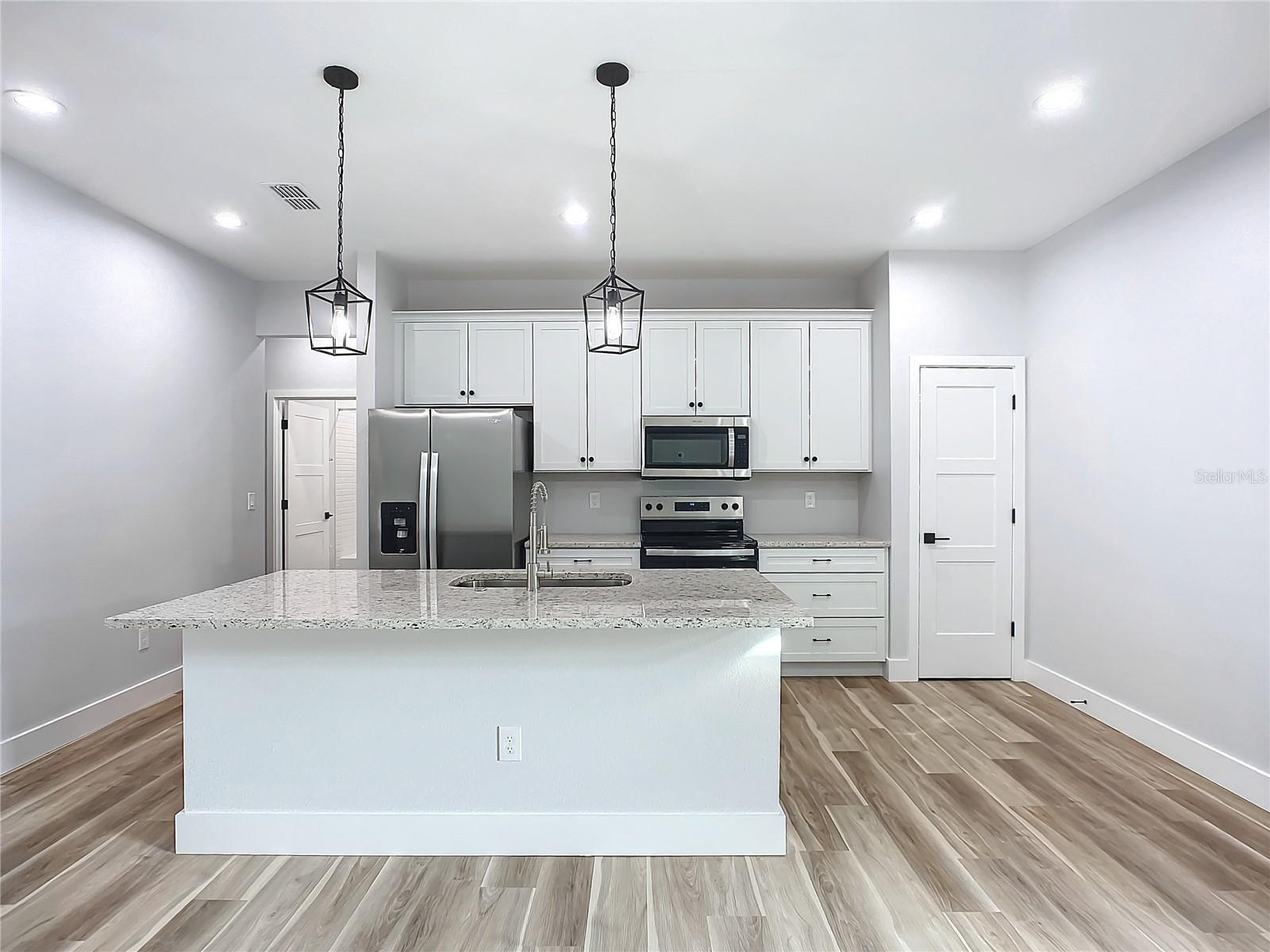 413 RUBY AVE, DELAND, FL, 32724