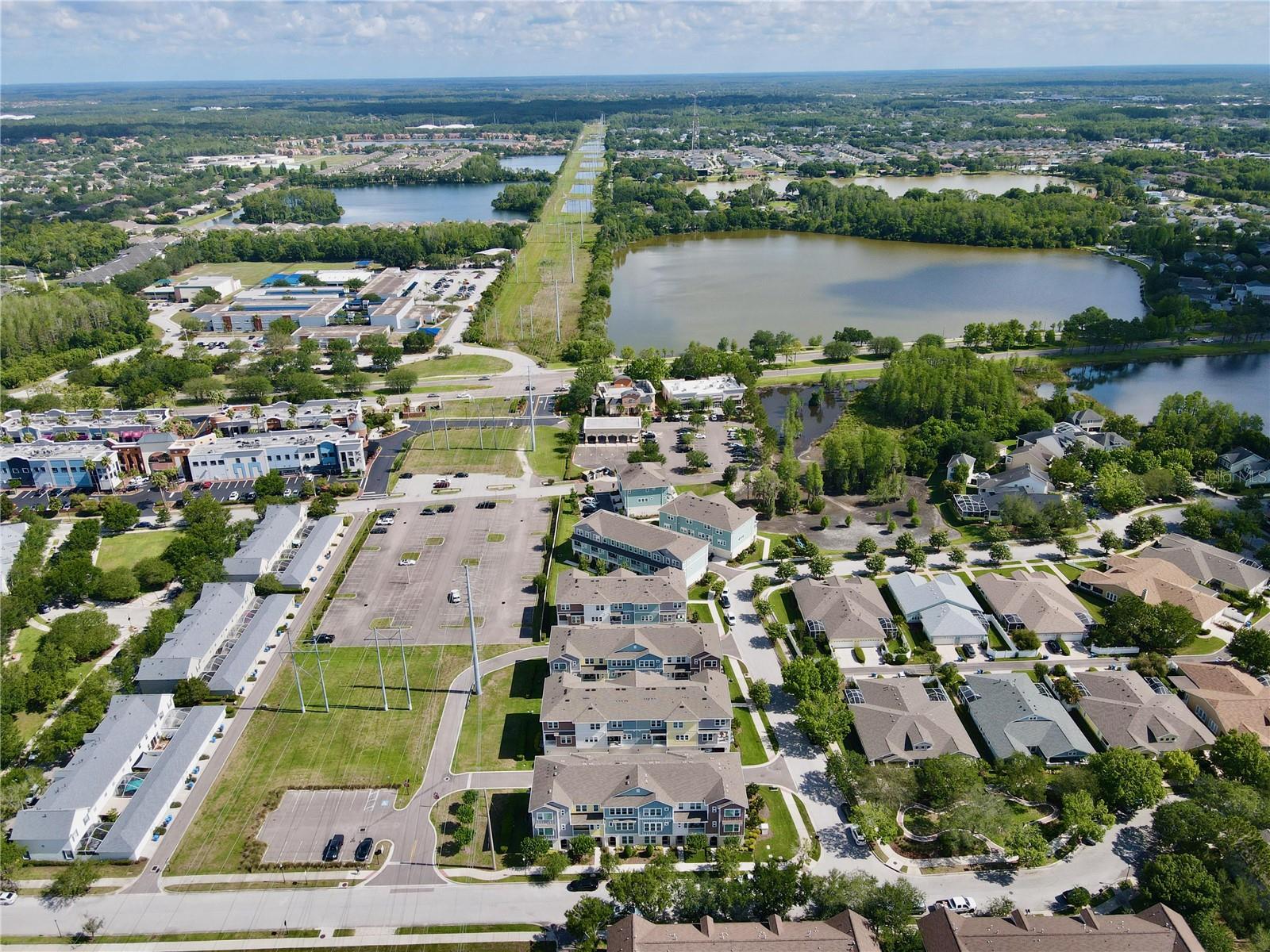 9537 W PARK VILLAGE DR, TAMPA, FL, 33626