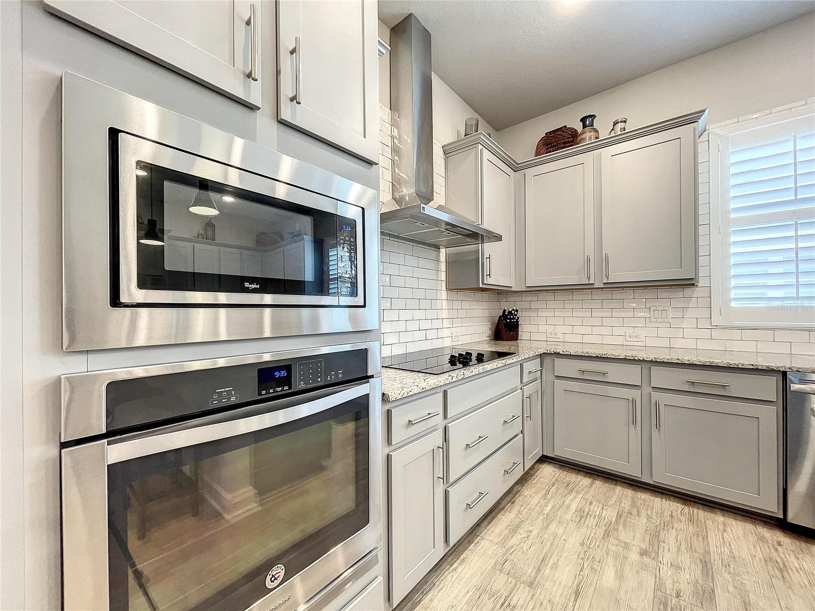 9537 W PARK VILLAGE DR, TAMPA, FL, 33626
