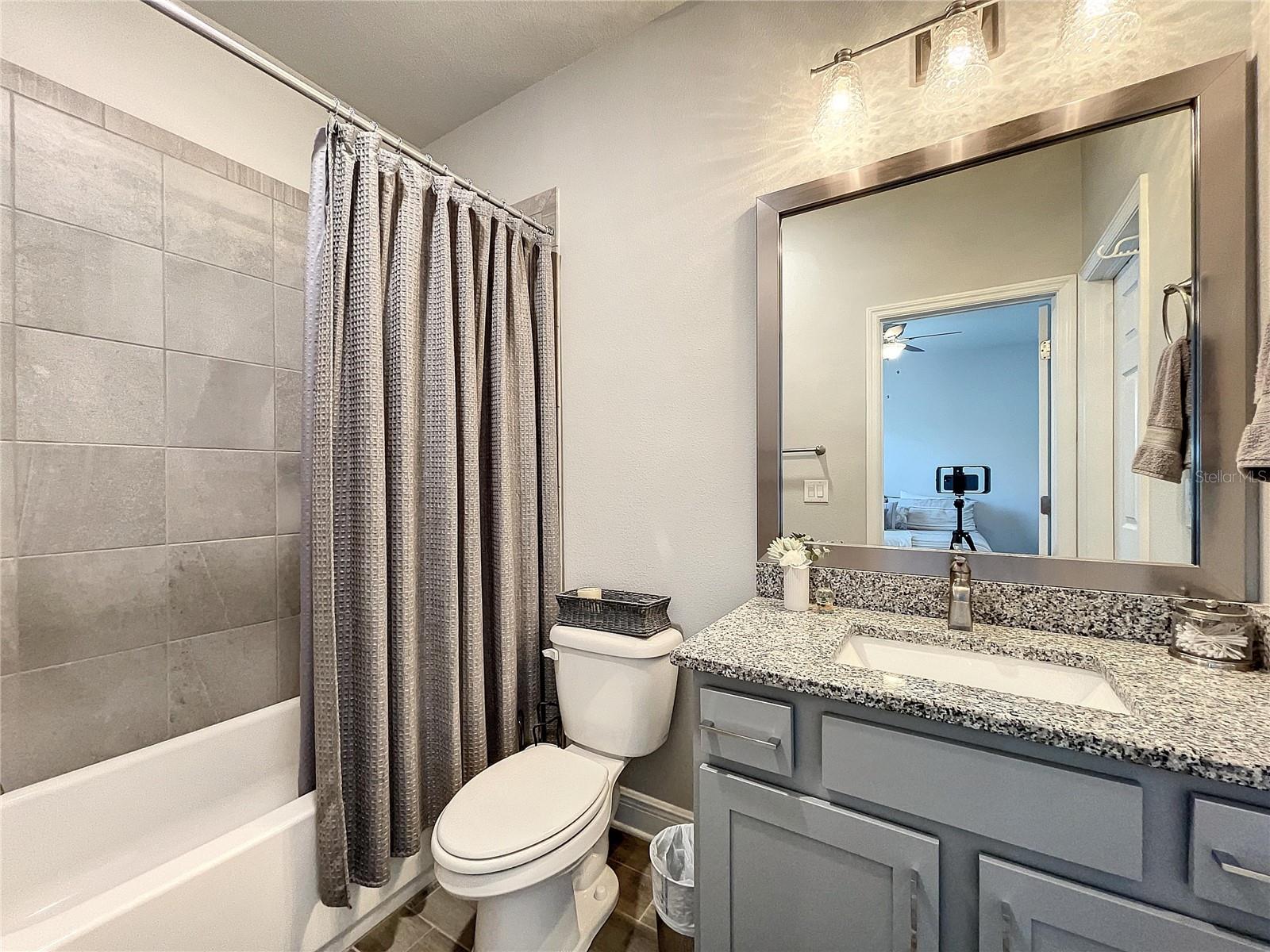 9537 W PARK VILLAGE DR, TAMPA, FL, 33626