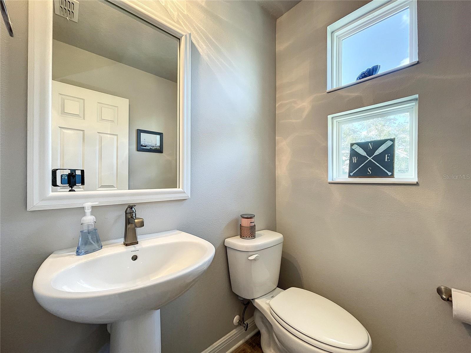 9537 W PARK VILLAGE DR, TAMPA, FL, 33626