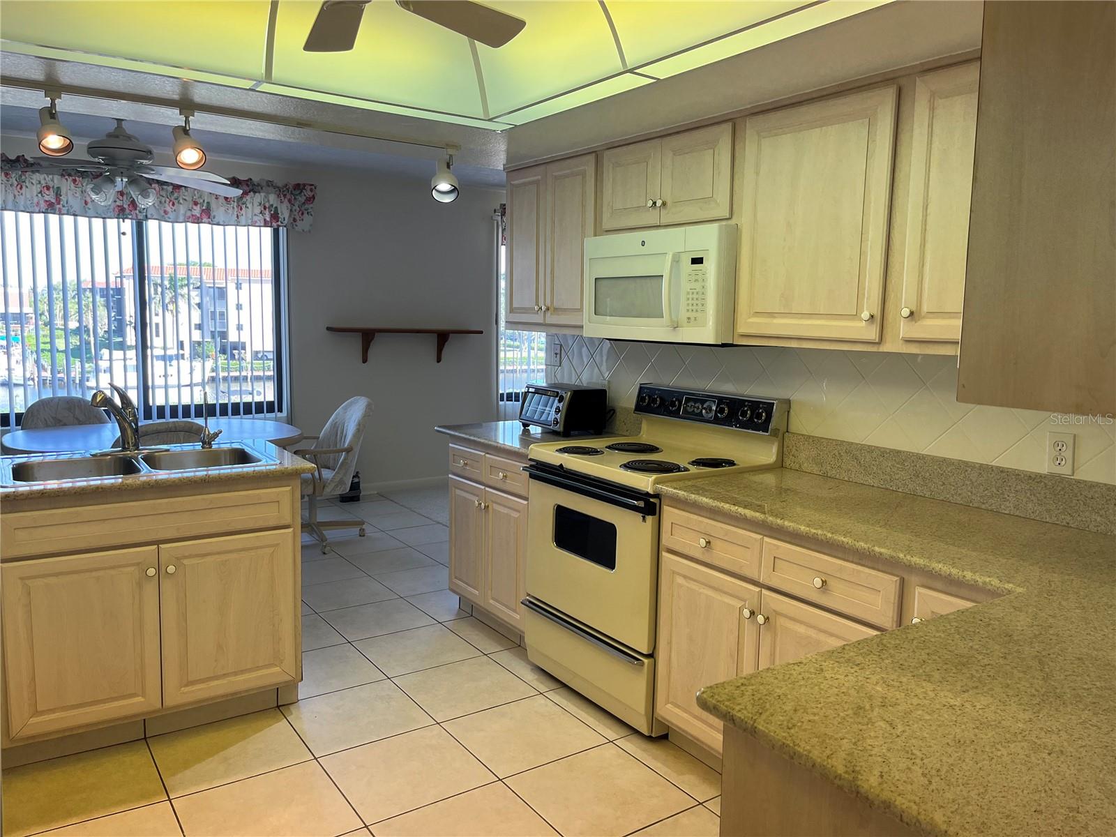 25188 MARION AVE #F201, PUNTA GORDA, FL, 33950