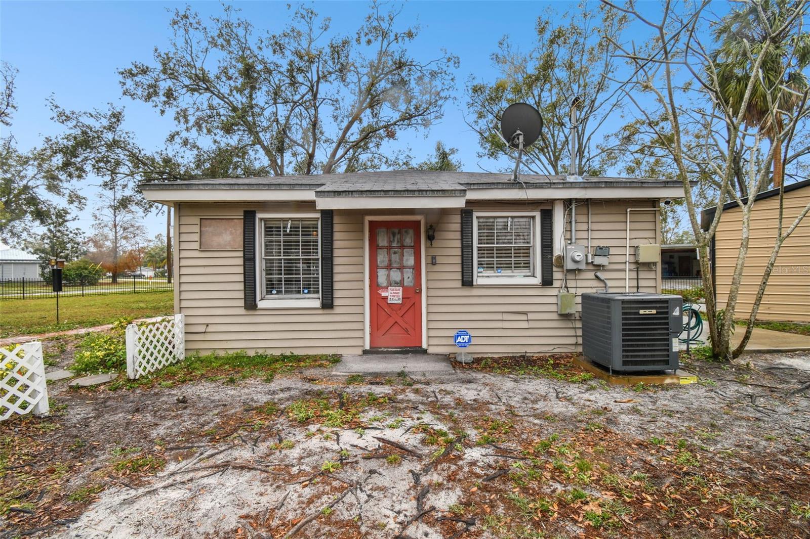 3915 W PEARL AVE, TAMPA, FL, 33611