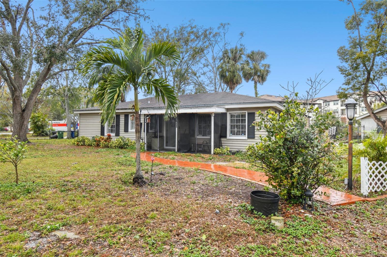 3915 W PEARL AVE, TAMPA, FL, 33611