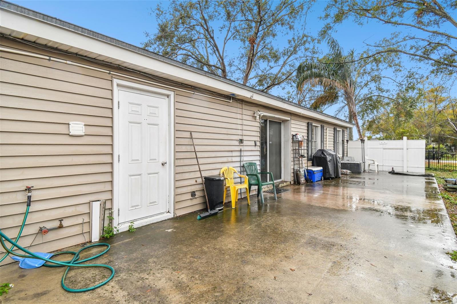 3915 W PEARL AVE, TAMPA, FL, 33611