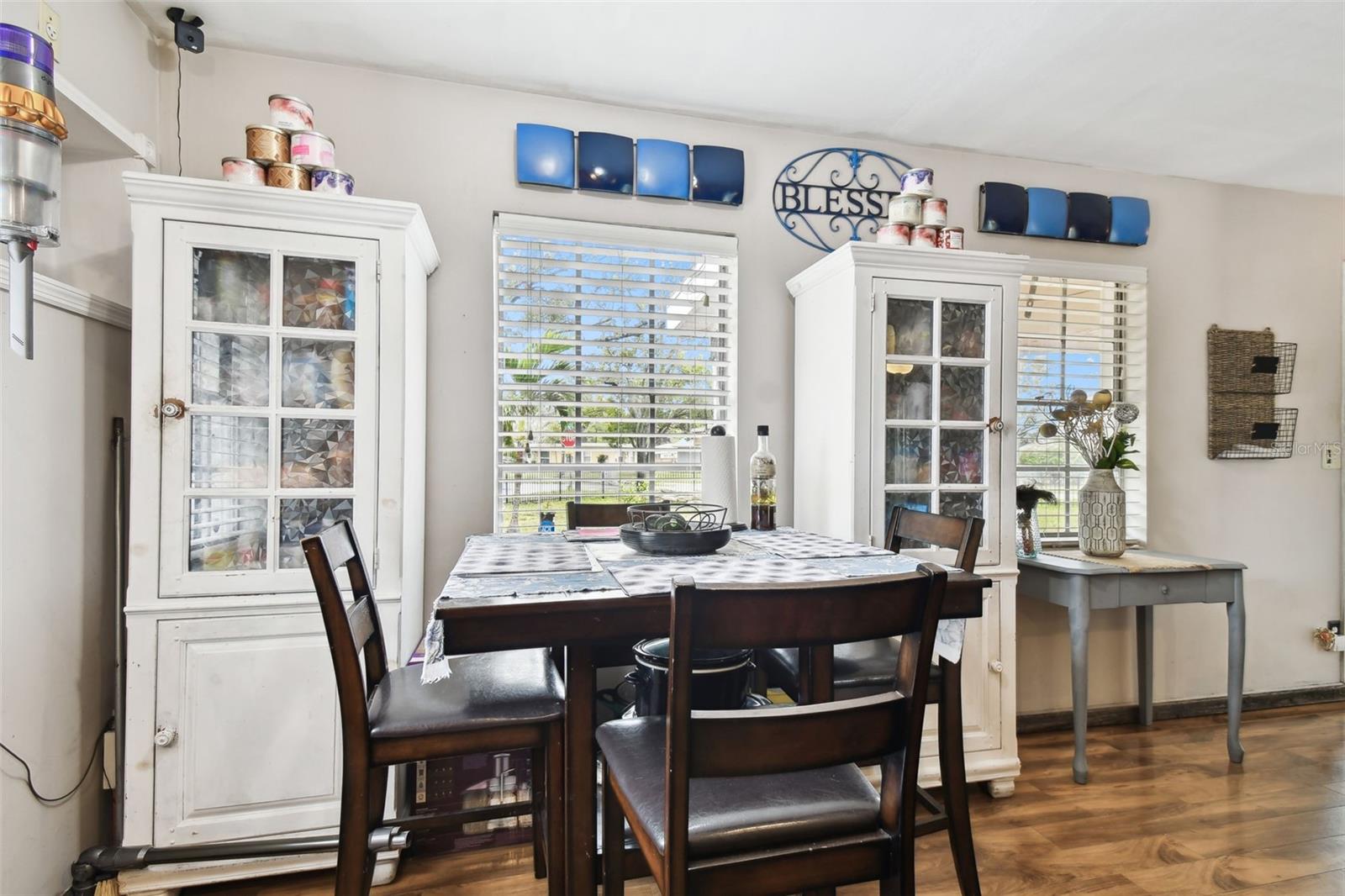 3915 W PEARL AVE, TAMPA, FL, 33611