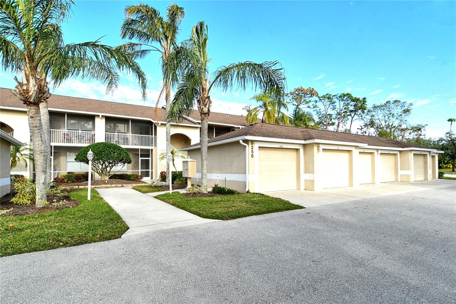 5250 HYLAND HILLS AVE #1515, SARASOTA, FL, 34241