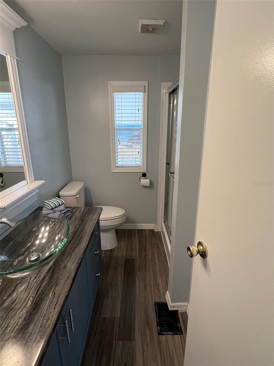 TB8342956 Property Photo