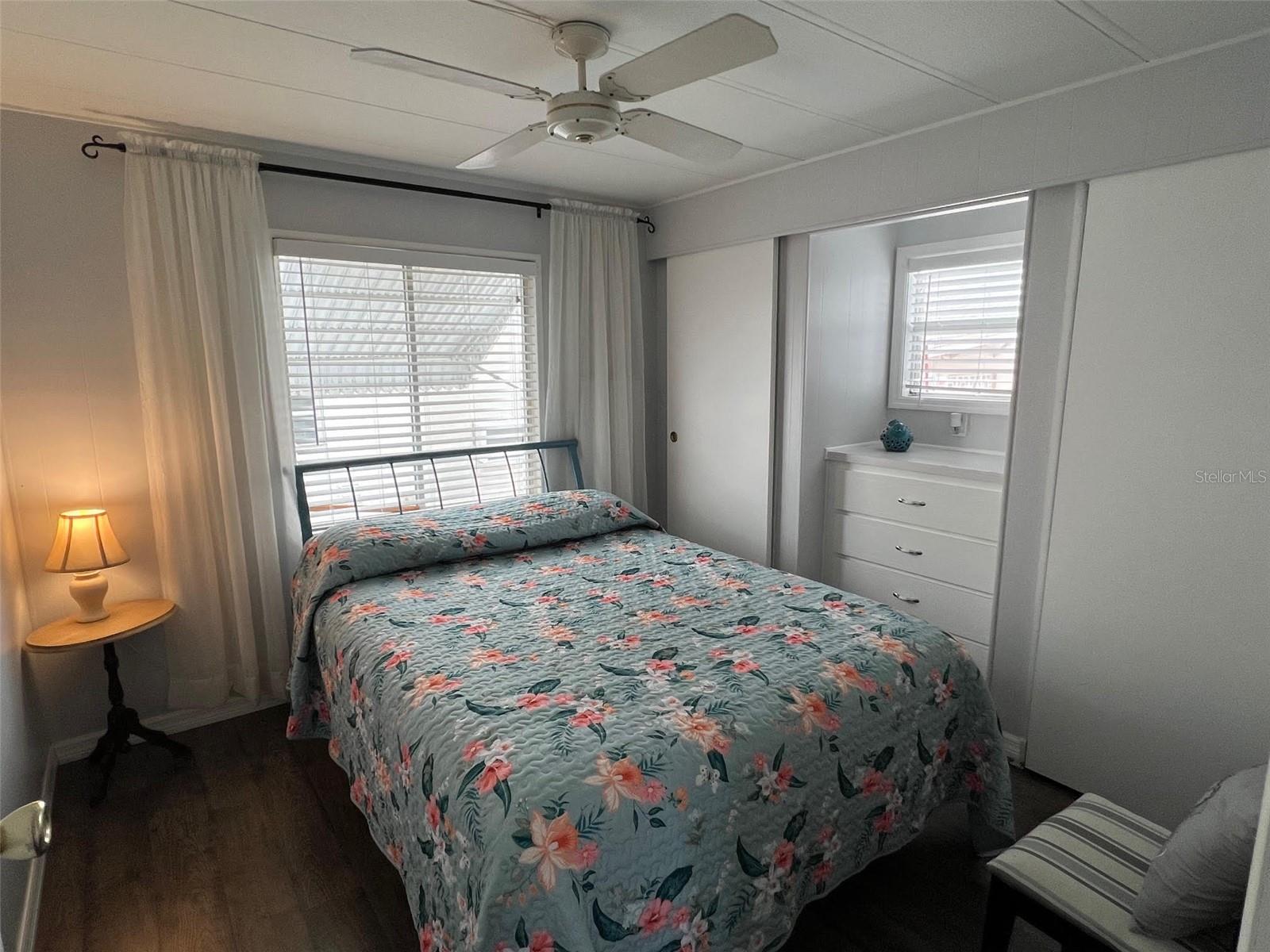 TB8342956 Property Photo