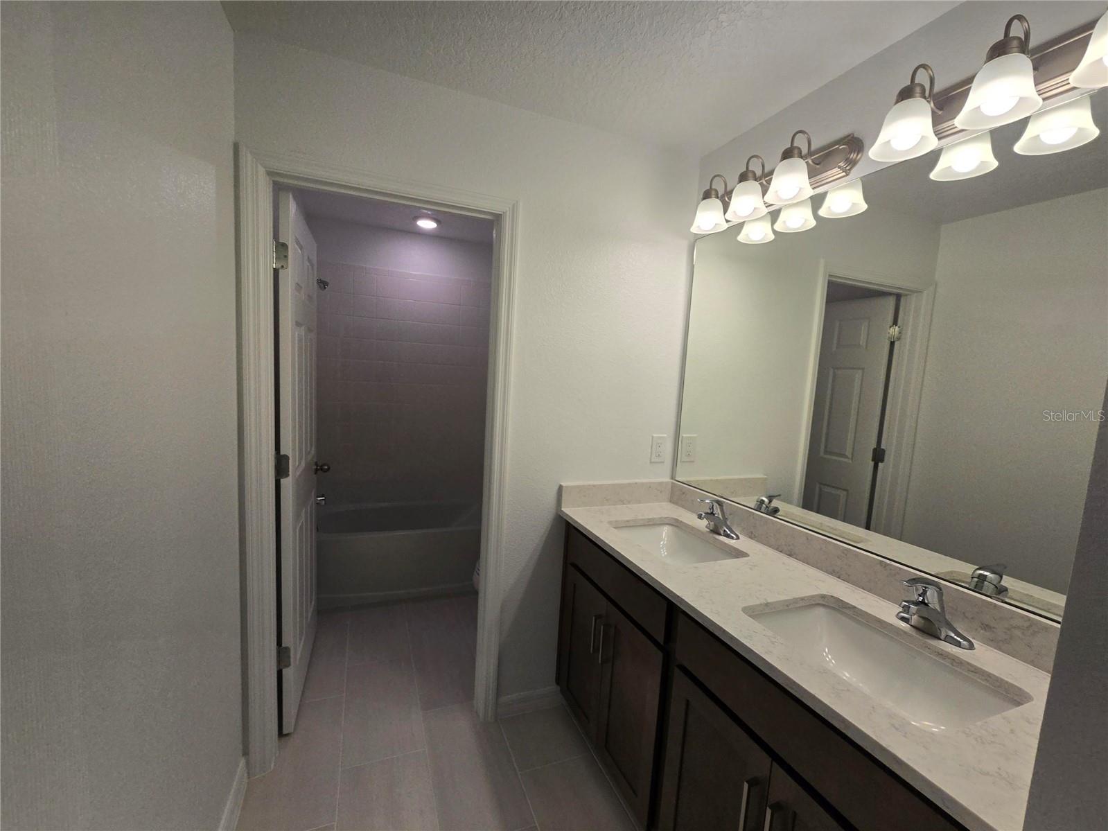 1200 HAPPY FOREST LOOP, DELAND, FL, 32720