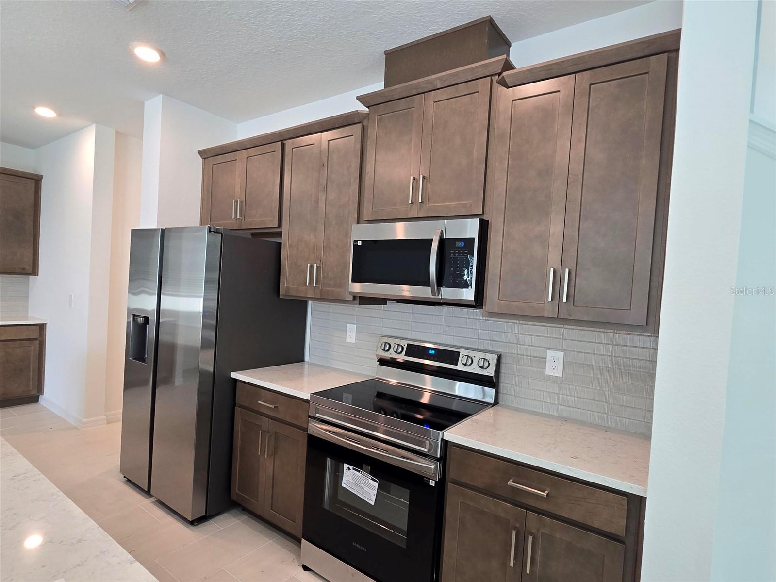 1200 HAPPY FOREST LOOP, DELAND, FL, 32720