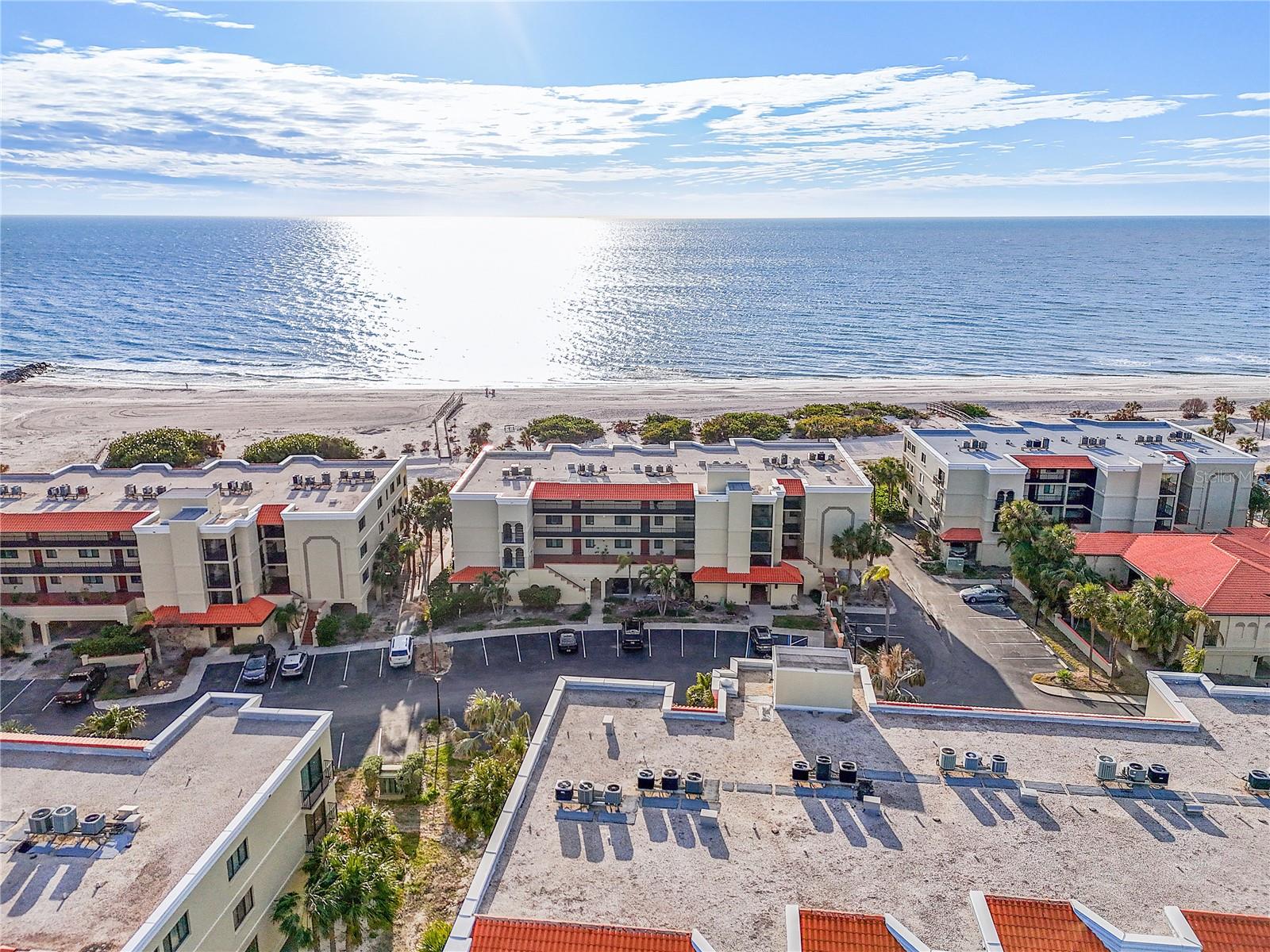 7466 BAYSHORE DR #406, TREASURE ISLAND, FL, 33706