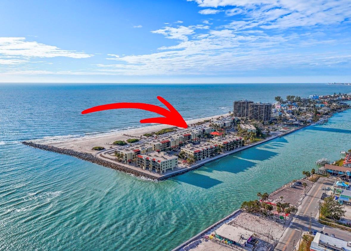 7466 BAYSHORE DR #406, TREASURE ISLAND, FL, 33706