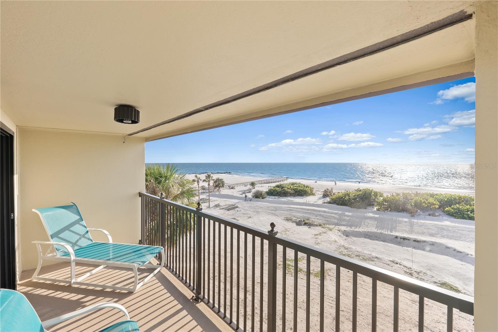 7466 BAYSHORE DR #406, TREASURE ISLAND, FL, 33706